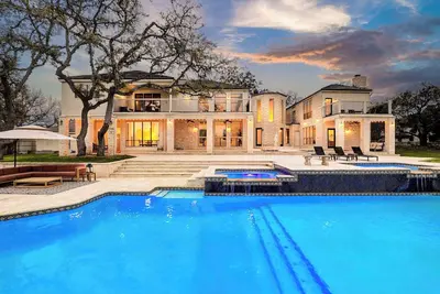 Image de Majestic Oak - Luxury / Billiards Room / Pool