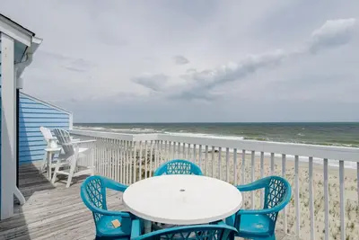 Image de Top floor ocean front condo in Ocean Dunes!