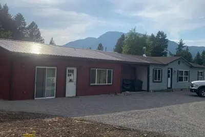 Image de 2 br, 1 ba guest cabin near Glacier National Park