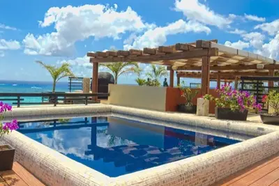 Image de 2br Oceanview Penthouse with private Rooftop-#301