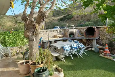 Maison aux portes des calanques et à 300m de la mer