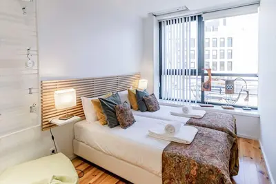 Image de City Center Classic Flat by LovelyStay