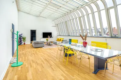 Image de Appartement-Prestige-Salle de bain privée séparée-Vue ville-Sky Loft