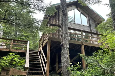 Image de Elfin Cove's Hilltop Tree House