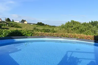 Image de Maison spectaculaire avec vue sur la mer