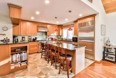 Image de Mountain house w\/ stunning views & gourmet kitchen 7 mi to Windham 9 to Hunter