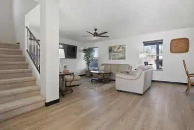 Image de Awesome Vegas Home