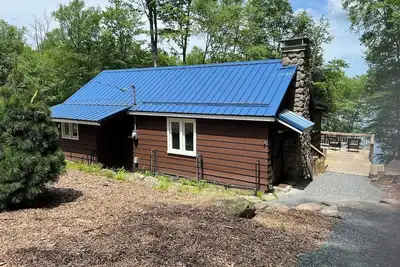 Image de Lake Wallenpaupack Cottage with Private Dock, Kayak and Paddle Boards