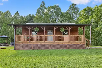 Image de WiFi & Hot Tub  - Country Dream - Cabin in Red River Gorge, Ky!