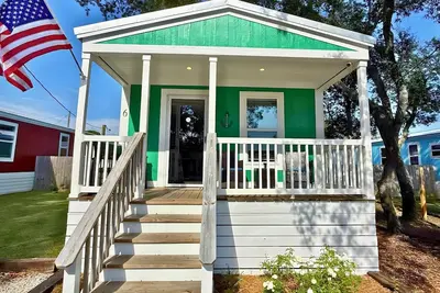 Sum Beaches Paradise Cottage 6
