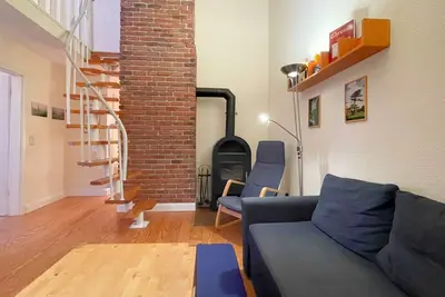 Image de Hochwertig, Moderne und GemĂĽtliche Ferienwohnung mit 55qm fĂĽr Vier Personen. - Blau-weiss
