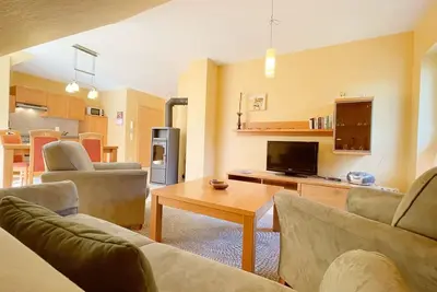 Gemütlich & Liebevoll Eingerichtete, 57qm Große, Ferienwohnung für 4 Personen. - Haus Isabel