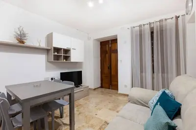 Image de Designer Home with Comfy Sofa in central Valletta