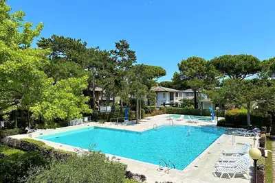 Image de Appartement de vacances Appartement de deux pièces avec piscine près de la mer