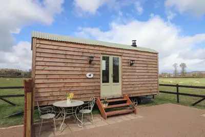 Image de Balwen Shepherd'S Hut, romantic, character holiday cottage in Berriew