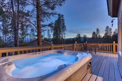 Image de 4br Retreat -Hot Tub, Grill, Deck, Near Ski Cooper