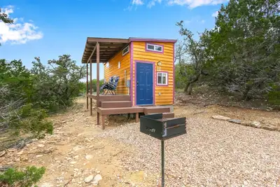 Image de Serenity Hollow Tiny House