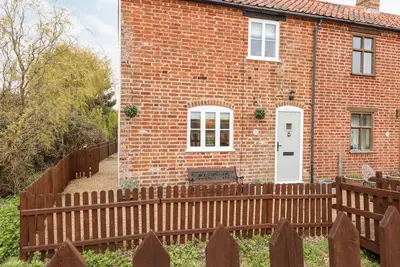 Image de Holly Cottage, pet friendly, character holiday cottage in Sea Palling