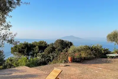 Image de Cesina Home | Apartment in Historic Villa with Panoramic Terrace