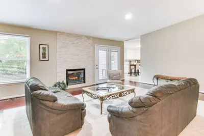 Image de Charlotte Vacation Rental w/ Private Hot Tub!