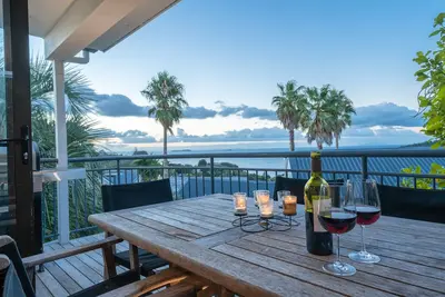 Image de 2 Level, 2 bedroom Villa with open balcony and a covered deck, Skytv, Free Wifi