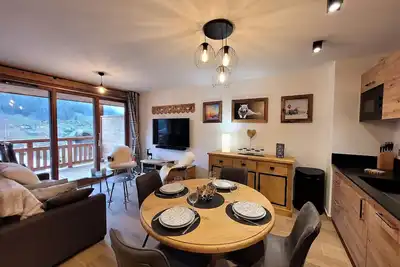 Image de Appartement 4* avec 2 suites, balcon, garage, accès rapide aux pistes, WiFi