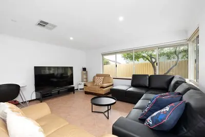Image de Huge 4bed-2bath Family Home - Close to Everything and Everything you Need