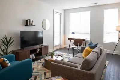 Image de Cozysuites l Luxe 2br in Downtown Cincinnati