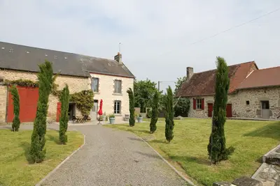 Image de Maison de Campagne Avec piscine et Bain nordique