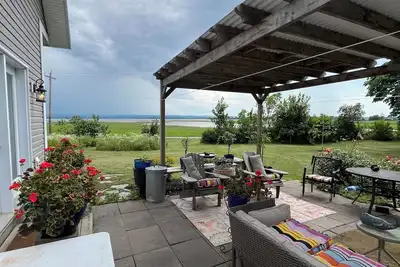 Image de Tickle Rose- where farmland meets ocean, the views are spectacular and serene.