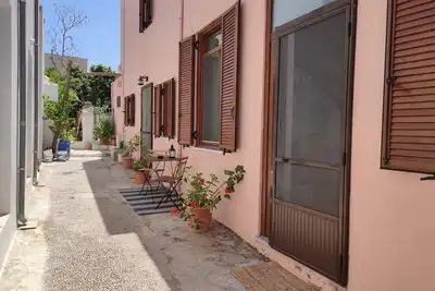 Image de Old Town Maisonette in Old Town of Rhodes!