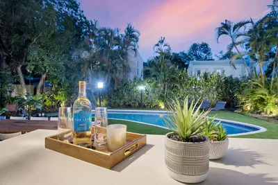 Image de Villa Agave Central Miami Mediterranean Mansion
