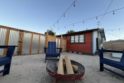 Image de Blue Ox Bungalow- Explore & Unwind!