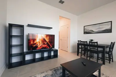 Image de Disney, Pool, Parks - World Class, Modern Suite