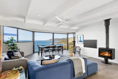 Image de The Headland Retreat - Curated & Contemporary Home