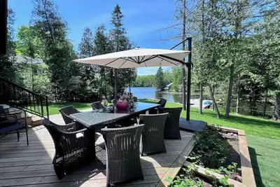 Image de Peace Out on Balsam Lake – Luxury Waterfront Cottage