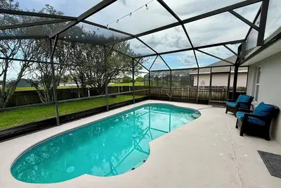 Image de Grand Deluxe Pines 3br Pool Home near Disney