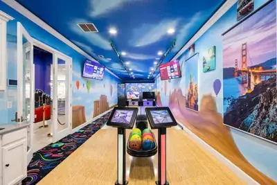 Image de Wonderful World Villa | bowling games by Disney