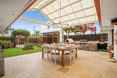 Image de Bnbbooking - Burleigh Oasis, heated Spa