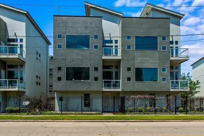 Image de Hickory Haven - Arts District / Midtown Houston