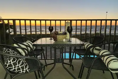 Image de Gulf Front Paradise at the Happy Fiddler!