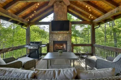 Image de Seven's Heaven | Free Night Offer!