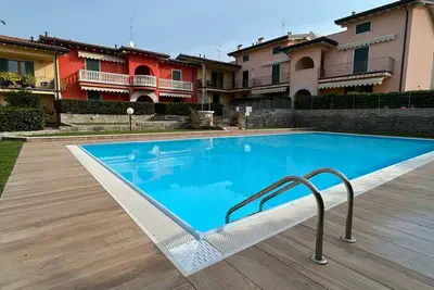 Apartment in quiet residence with swimming pool ideal for families