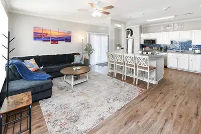 Image de Beautiful Villa in Myrtle Beach within 4 min walk to the beach