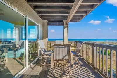 Image de Best Views in Sand Dollar! Beachfront w/ Pool