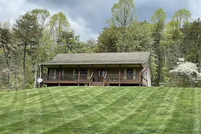 Image de Secluded home on 40 wooded acres