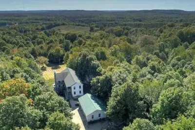 Image de Woodland Lodge 40 acres close to Crystal Mountain