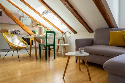 Image de Cool attic apt w gallery, in the heart of Split
