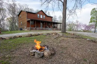 Image de Cedar Ridge, 3br 2 Bath Cabin on Truman Lake