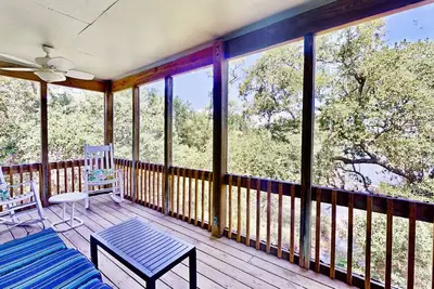 Image de Updated 2024! Waterfront Views, Kayaks, Pool, Bhi Club w/ Golf & Pickleball, Dog Friendly